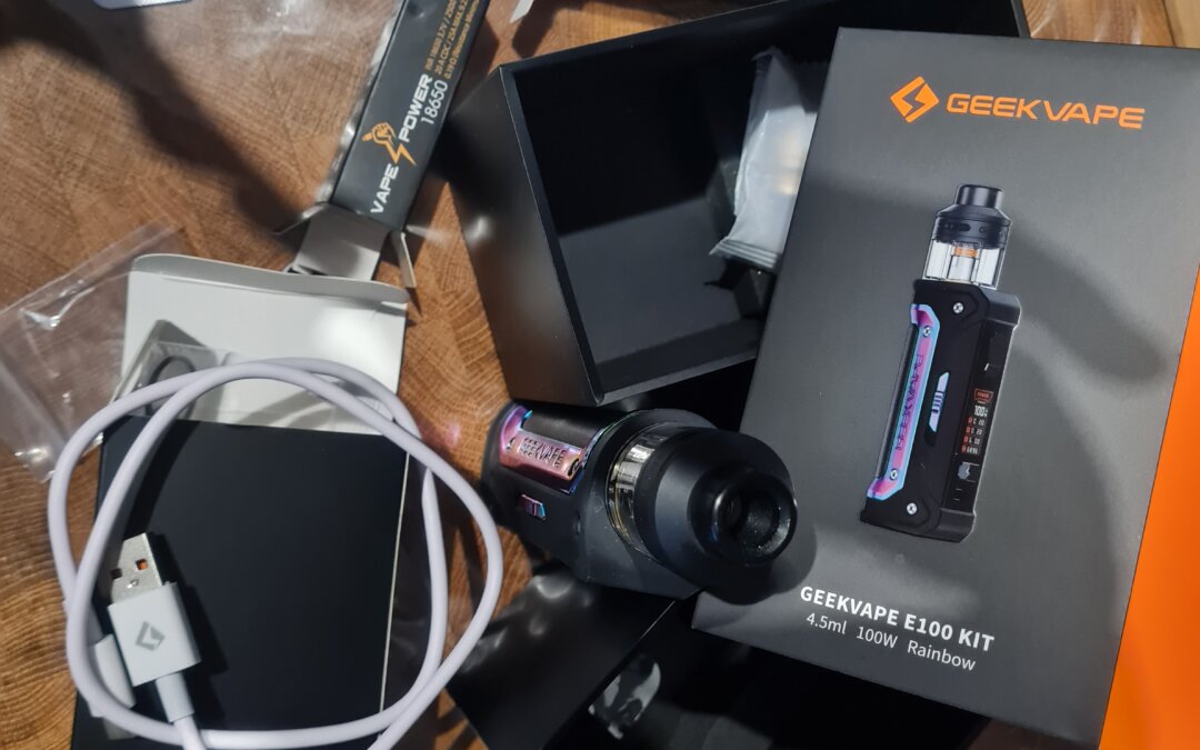 Geek Vape e100 avec 5 résistances neuves