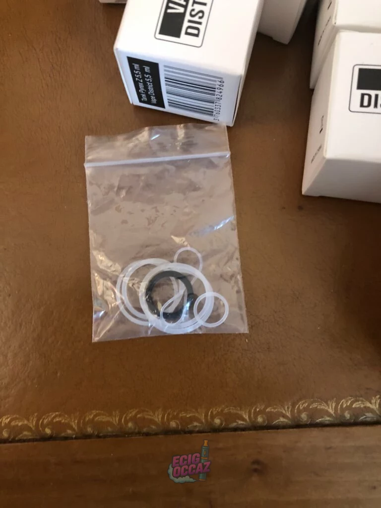 Package entier cigarette électronique (atomiseur accus chargeur verres de rechange box résistance) – Geek Vape