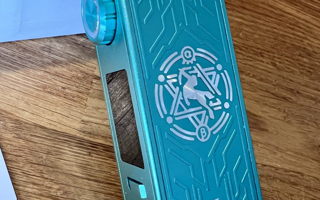Box Lost Vape centaurus M100
