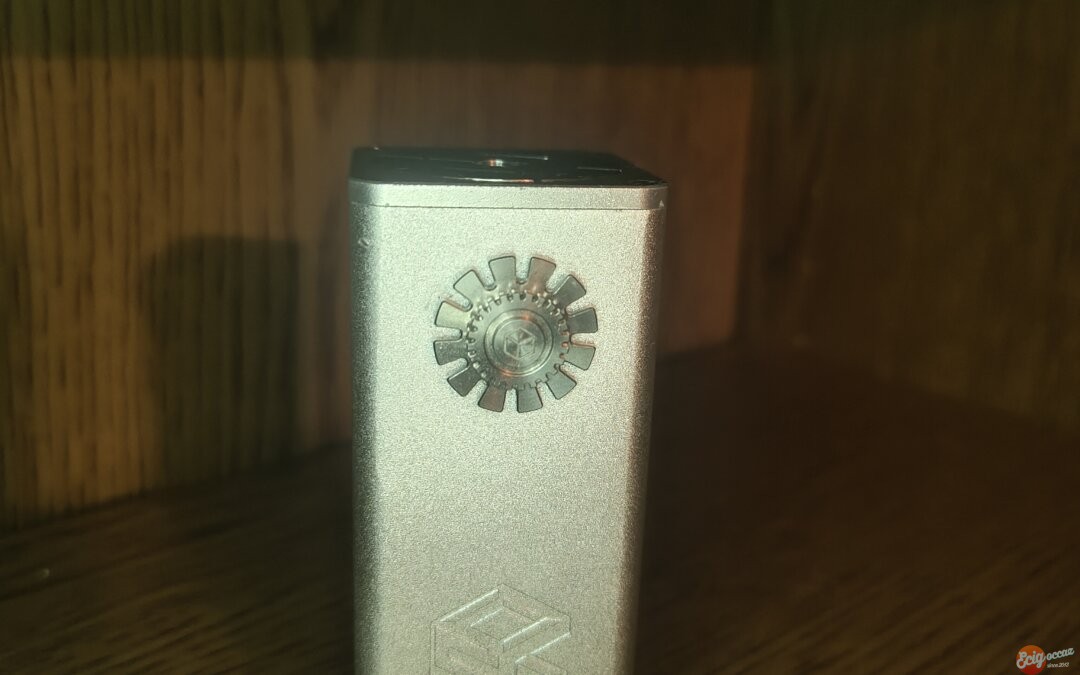 Box titan avec 4 accus