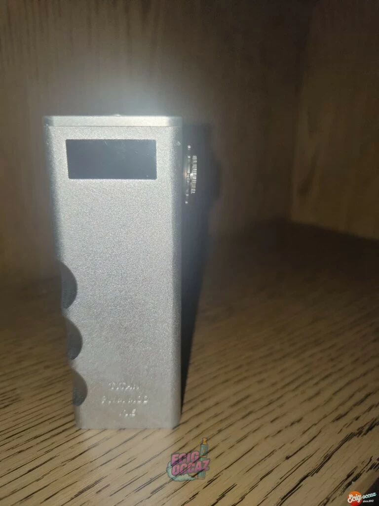 Box titan avec 4 accus
