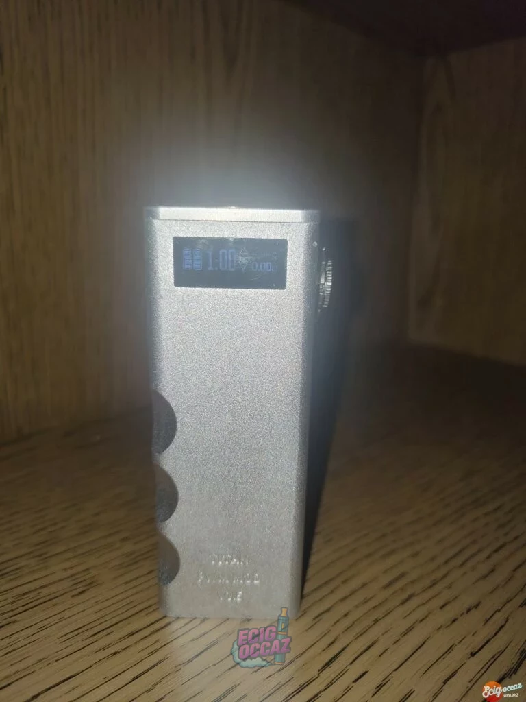 Box titan avec 4 accus