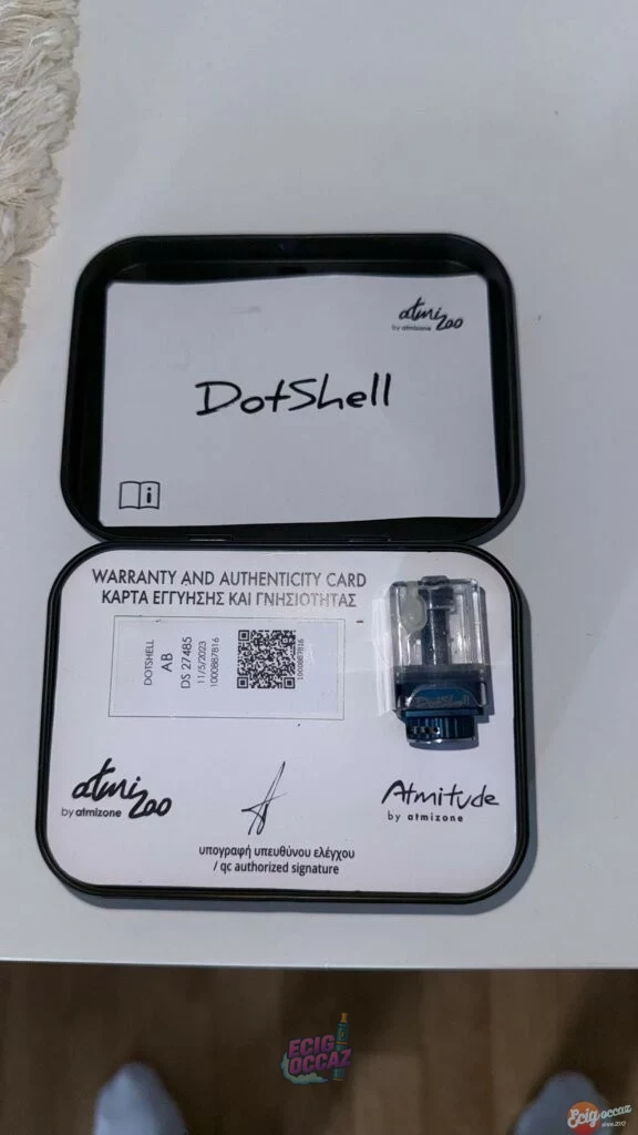 DOTAIO V2 ICEBERG STURDY EDITION LIMITÉE et un DOTSHELL RBA bleu