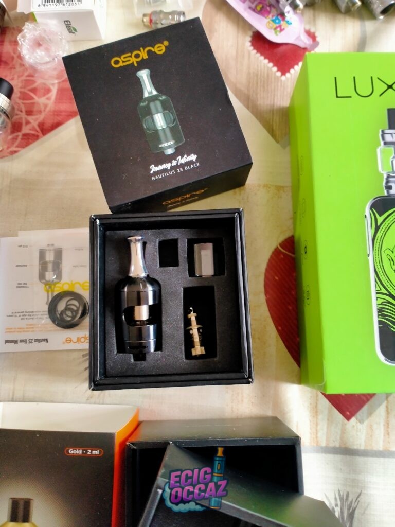 VEND DEUX CLEAROMISEURS NEUF ET MATERIEL DIVERS