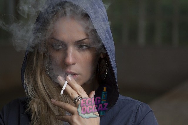 découvrez les enjeux et les conséquences de la consommation de cigarettes chez les adolescents. informez-vous sur les facteurs de risque, le tabagisme précoce et les moyens d'aider les jeunes à faire des choix de vie sains.
