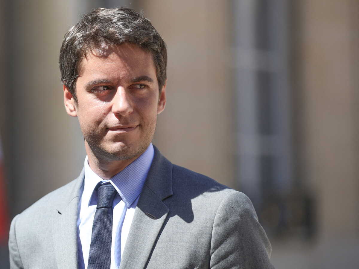 découvrez comment gabriel attal aborde sa dépendance à la vape, les impacts sur sa vie quotidienne et les réactions de son entourage face à cette habitude. analyse et témoignages.