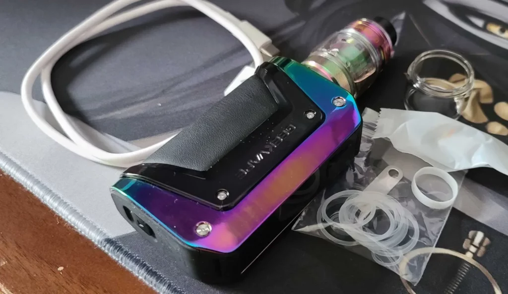 Kit Aegis Legend 3 Geekvape + e-liquides et accu.