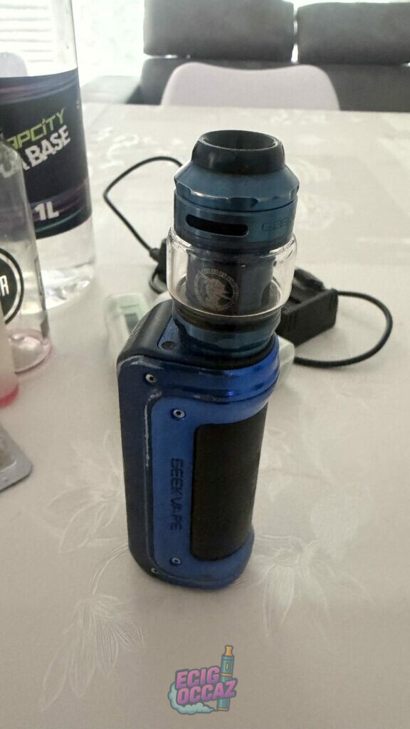 Kit complet Geekvape Aegis Solo 2 – 3 accus + chargeur + résistances
