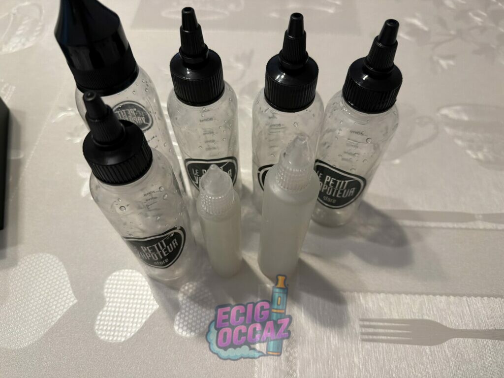 Kit complet Geekvape Aegis Solo 2 – 3 accus + chargeur + résistances