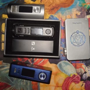 Lot de 4 box électroniques – 100 €