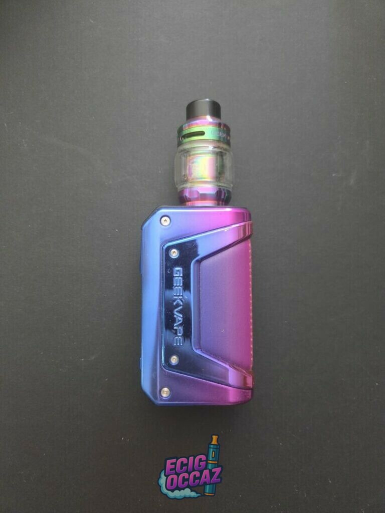 Lot Geek Vape + chargeur + accus + résistance