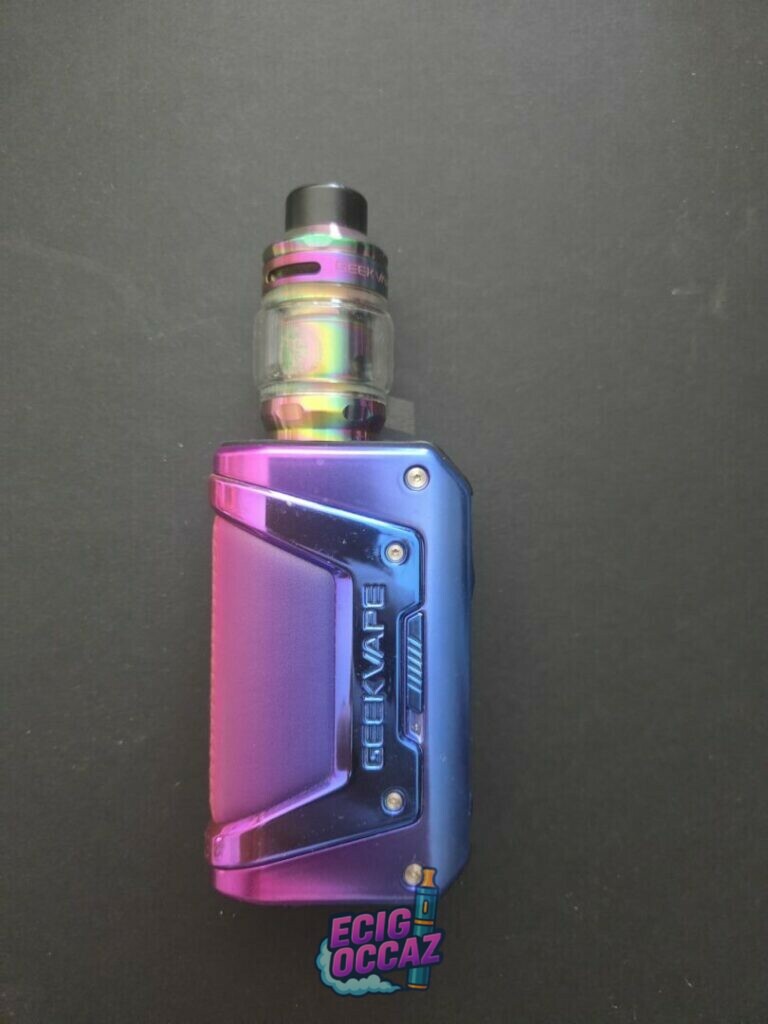 Lot Geek Vape + chargeur + accus + résistance