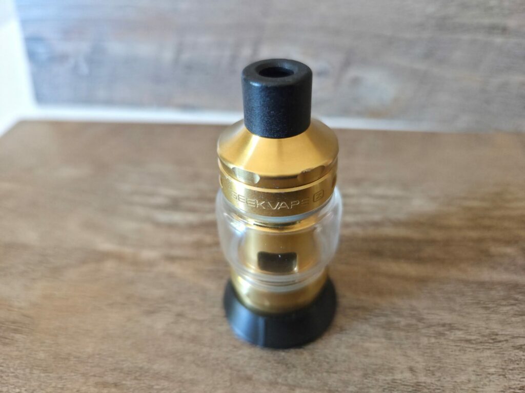 Clearomiseur Geekvape Z Nano 2 Gold 3,5 ml, en bon état général.