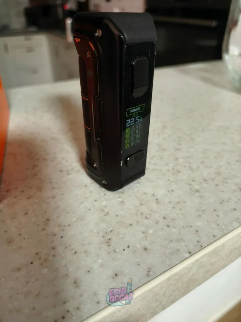 Geekvape max 100 vendu avec 3 accus 21700