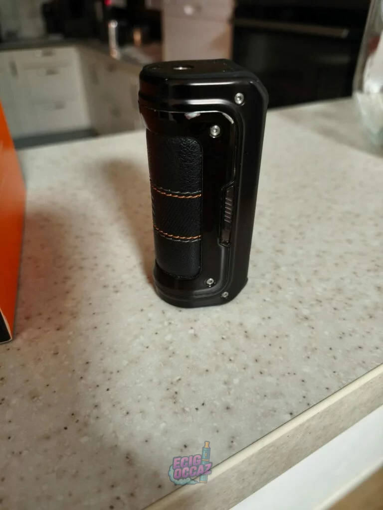 Geekvape max 100 vendu avec 3 accus 21700