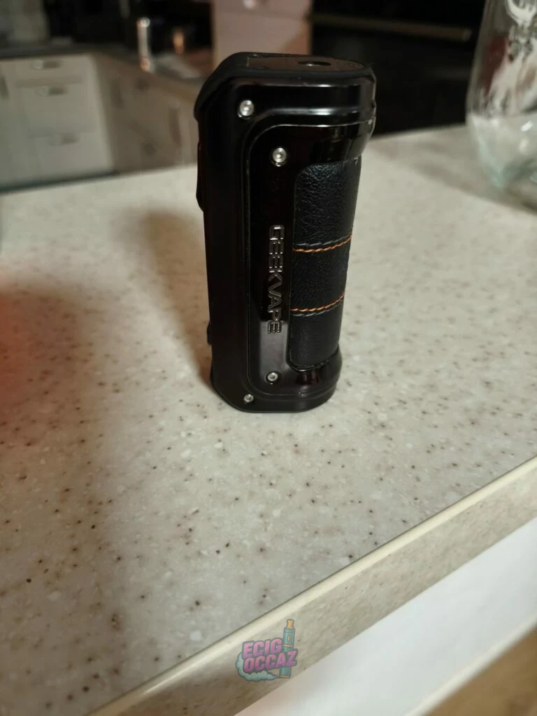 Geekvape max 100 vendu avec 3 accus 21700