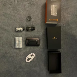 Lot Aegis Legend III Mod – 2  Geekvape Z – 2 accus 18650 3500mAh