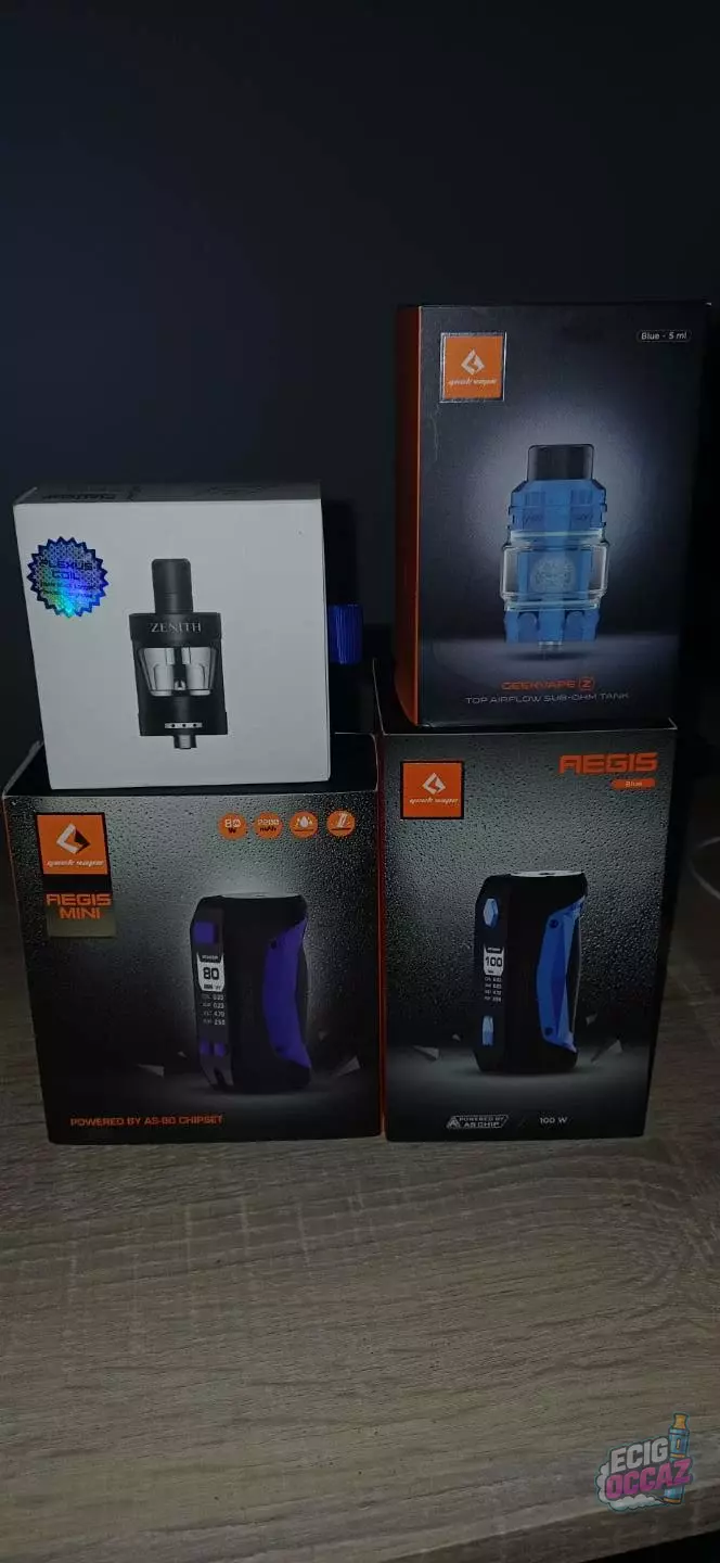 2 CE complètent