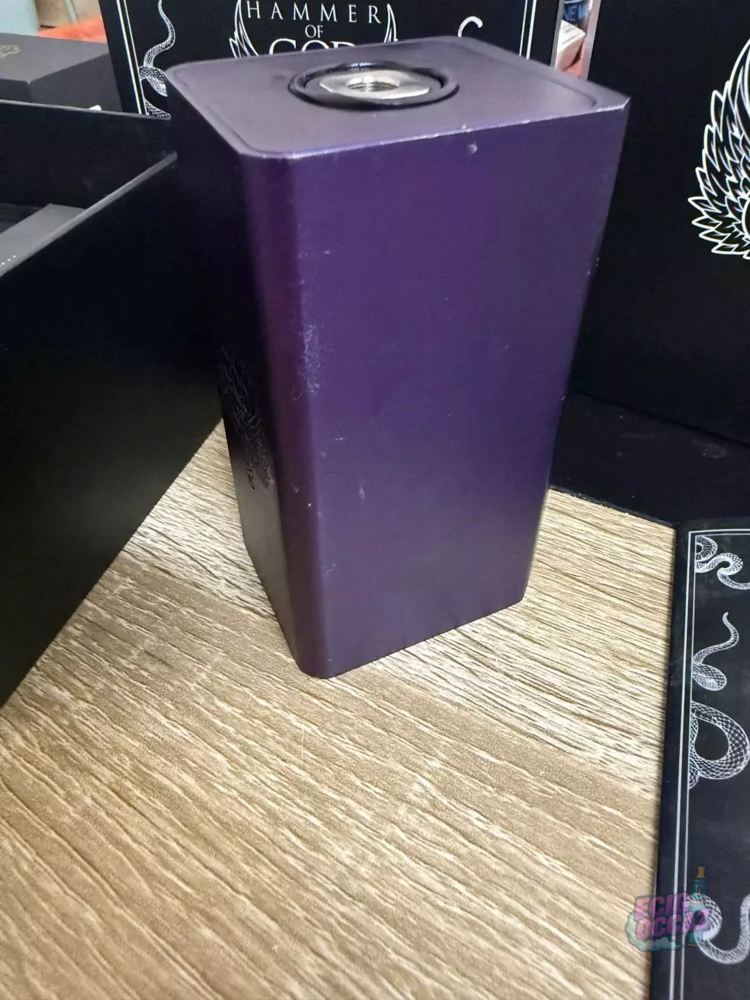 Vaperz Cloud Hammer of God HOG DNA 400 – Purple