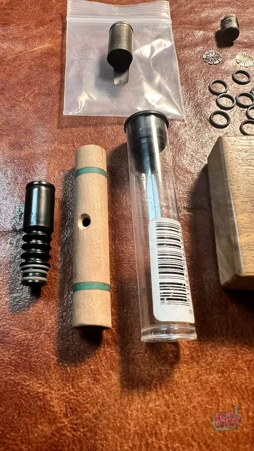 DynaVap – Stem bois + Tip/Cap noir ancienne génération + DynaCoil + accessoires