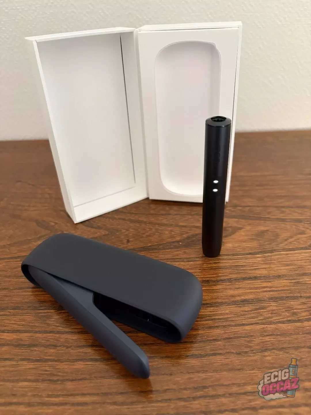 Kit IQOS ILUMA i Noir Intense neuf dans son coffret