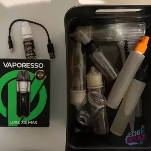 Vaporesso Luxe Xr Max silver