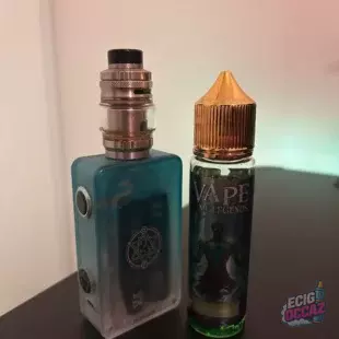 Lost Vape Centaurus M200 + Centaurus Sub-Ohm + 2 accus + e-liquide Vape of Legends 50 ml