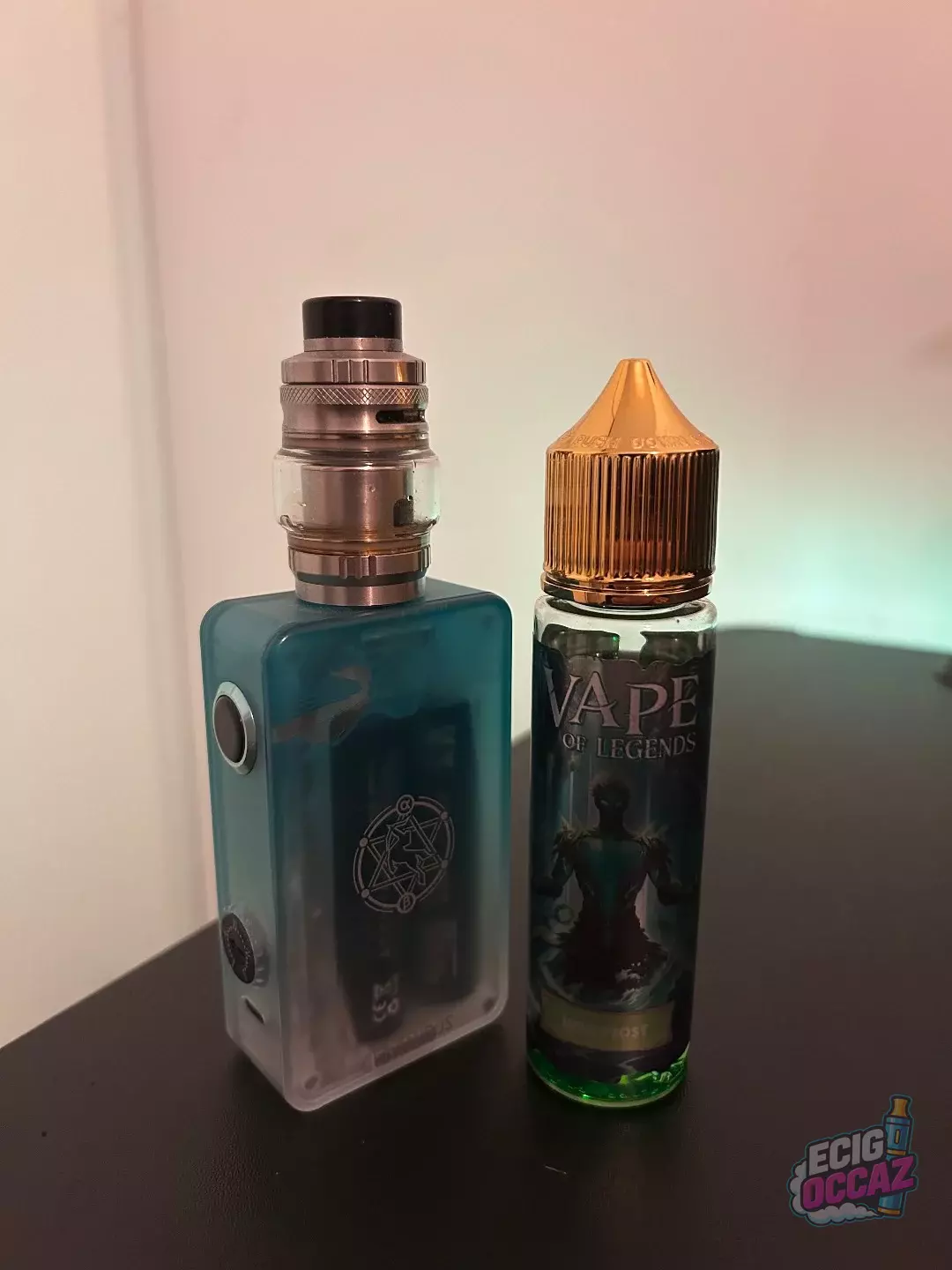 Lost Vape Centaurus M200 + Centaurus Sub-Ohm + 2 accus + e-liquide Vape of Legends 50 ml