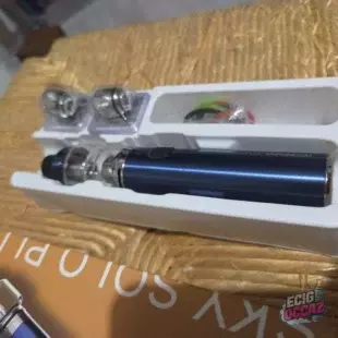 Vapoteuse Vaporesso Sky Solo Plus bleue 8ml