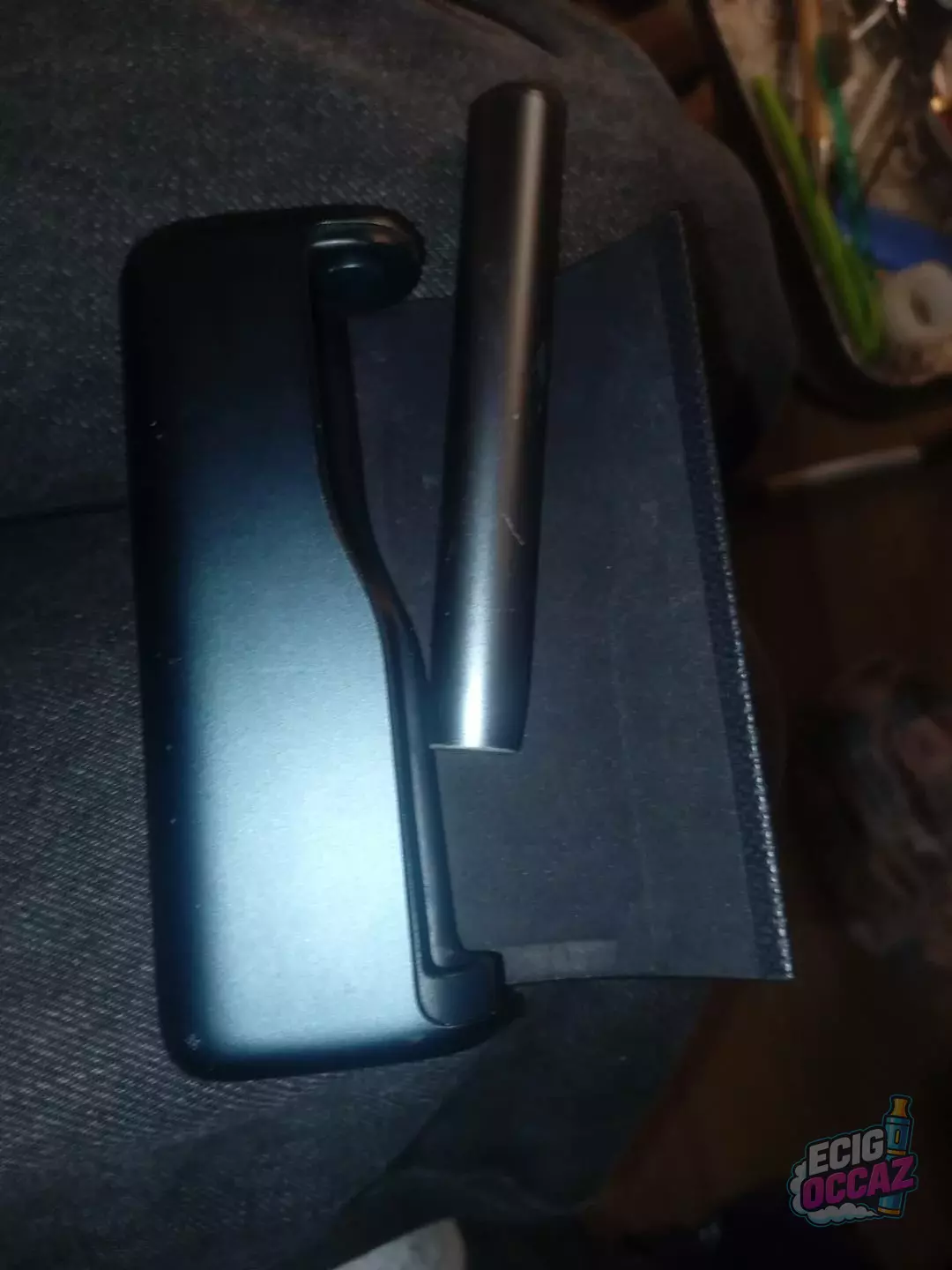 IQOS ILUMA avec étui et boîte