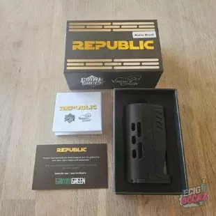 Box Republic noire état parfait