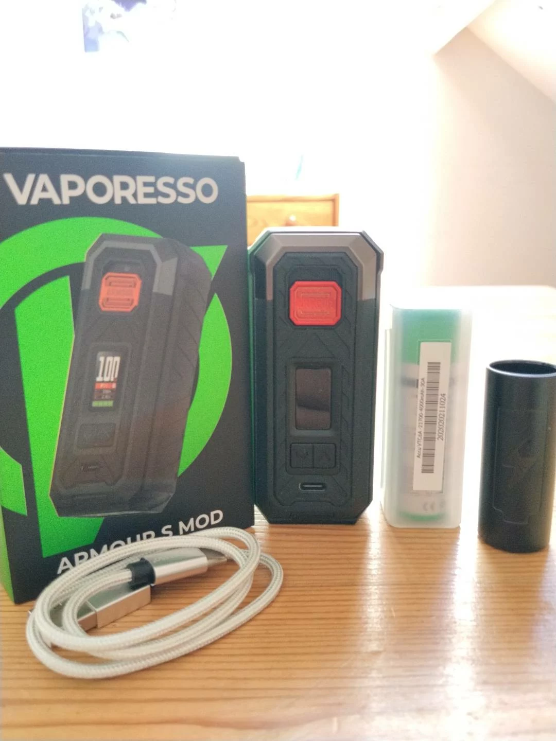 Vaporesso Armour S Mod + Geek Vape Tank