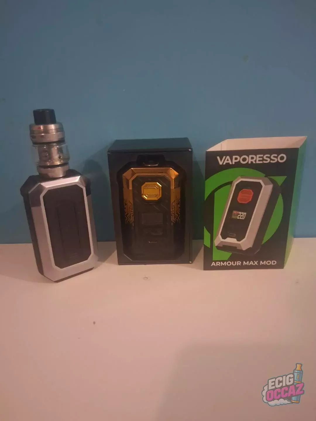 Lot Vaporesso Armour Max (Kit Complet + Box supplémentaire Cyber Gold)