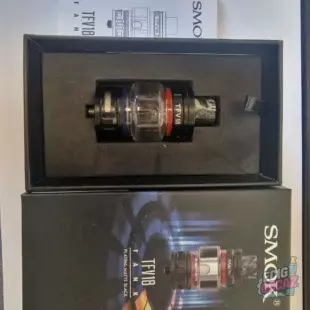 Smoking tfv18 tank