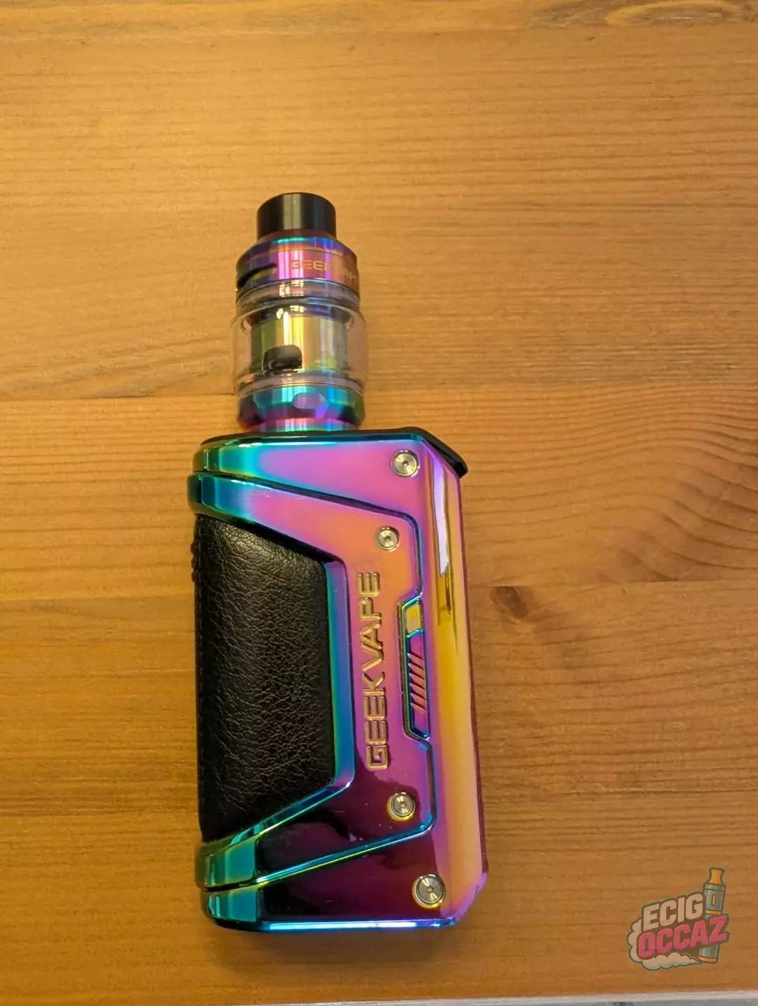 À vendre : Geekvape Aegis Legend 5 Aurora Rainbow – 70 €