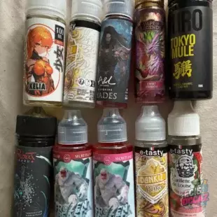 Lot E liquides Variés