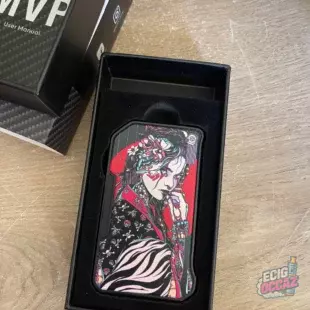 DOVPO MVP 220W, coloris noir avec design graphique