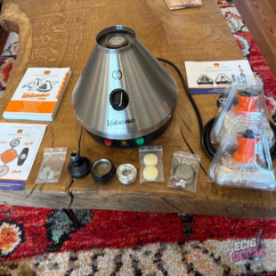 Annonce vape d’occasion : Volcano Classic Vaporizer + Accessoires ( comme neuf )